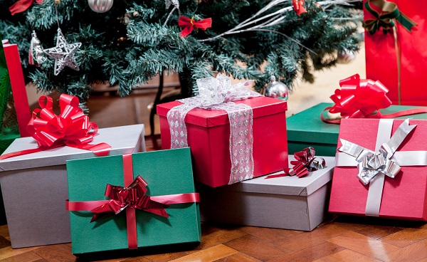 7 Christmas Gift Ideas That Electronics Lovers Would Love